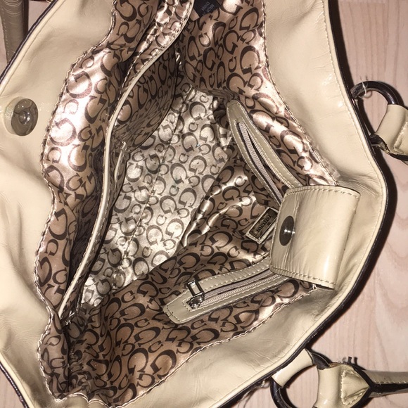 Pink Guess Purse - Picture 2 of 2